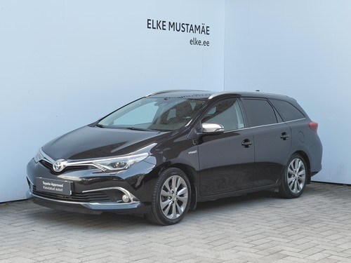 Toyota Auris Luxury 1.8 73 kW