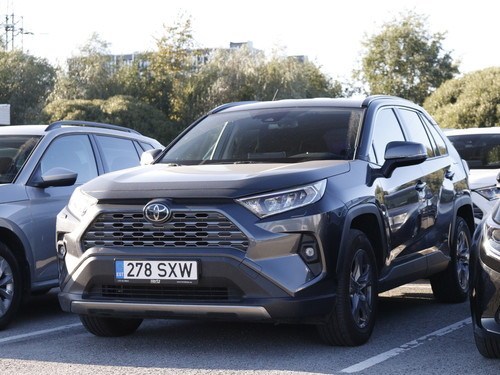 Toyota RAV4 Luxury 2.0 129 kW